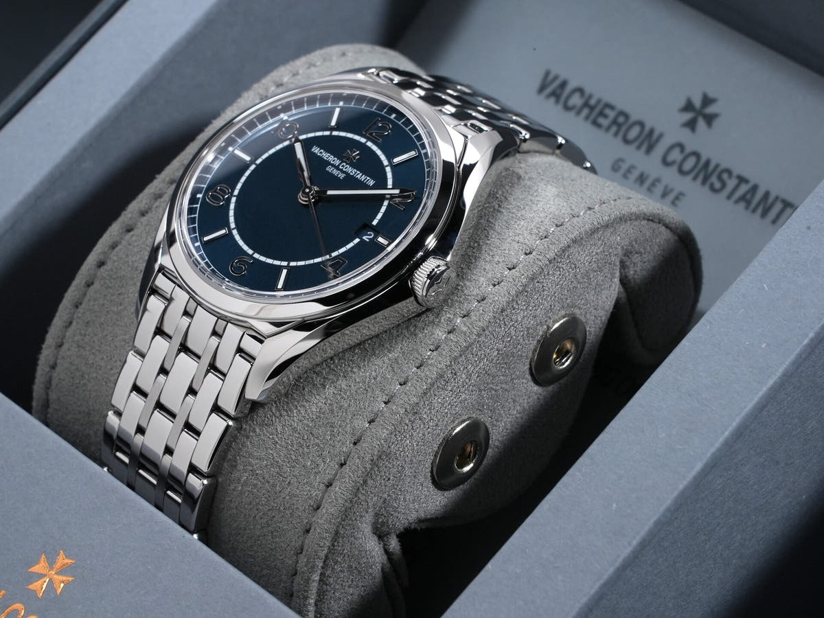 Vacheron Constantin Fiftysix Automatic Ref. 4600E/110A-B487 Stainless Steel Blue Dial Excellent Condition yzrk56gm