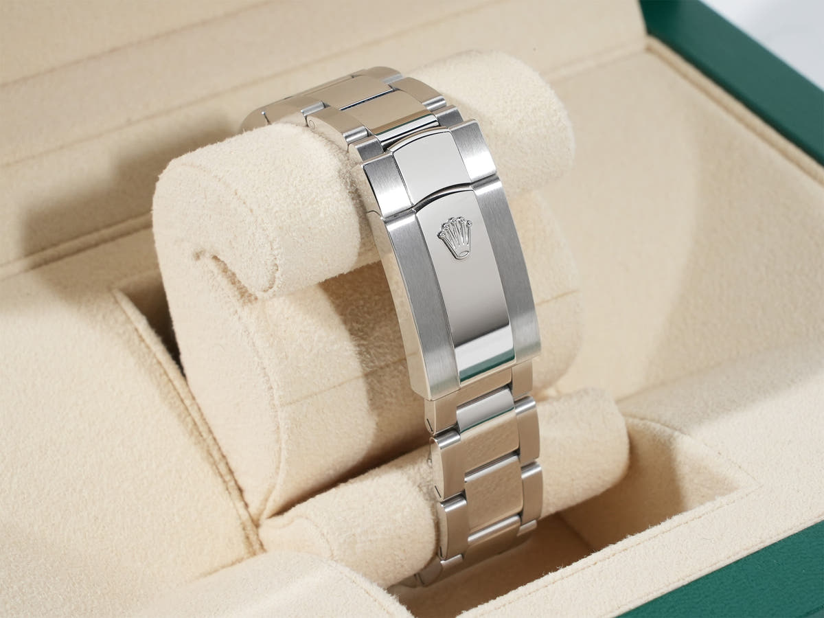 ロレックス ミルガウス Ref.116400GV ブラック文字盤 中古 4ja4f2rq