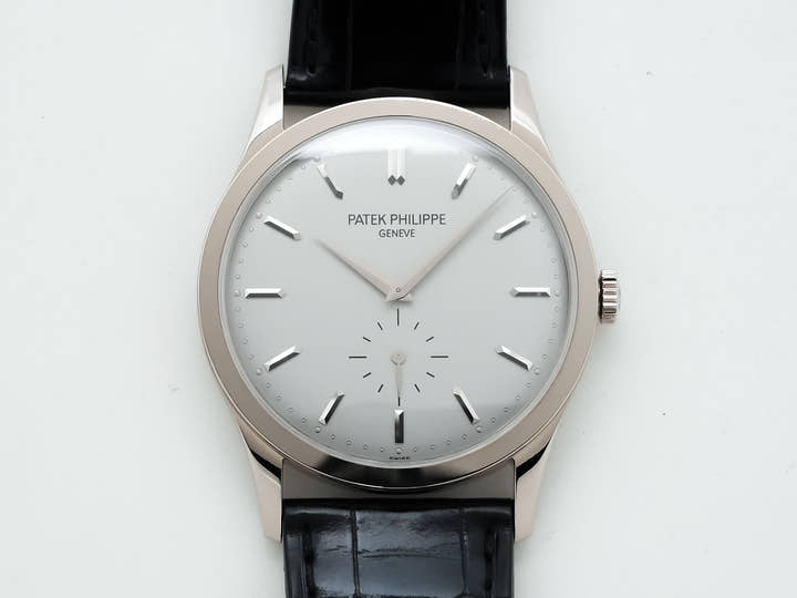Patek Philippe Calatrava Ref. 5196G-001 White Gold Silver Dial