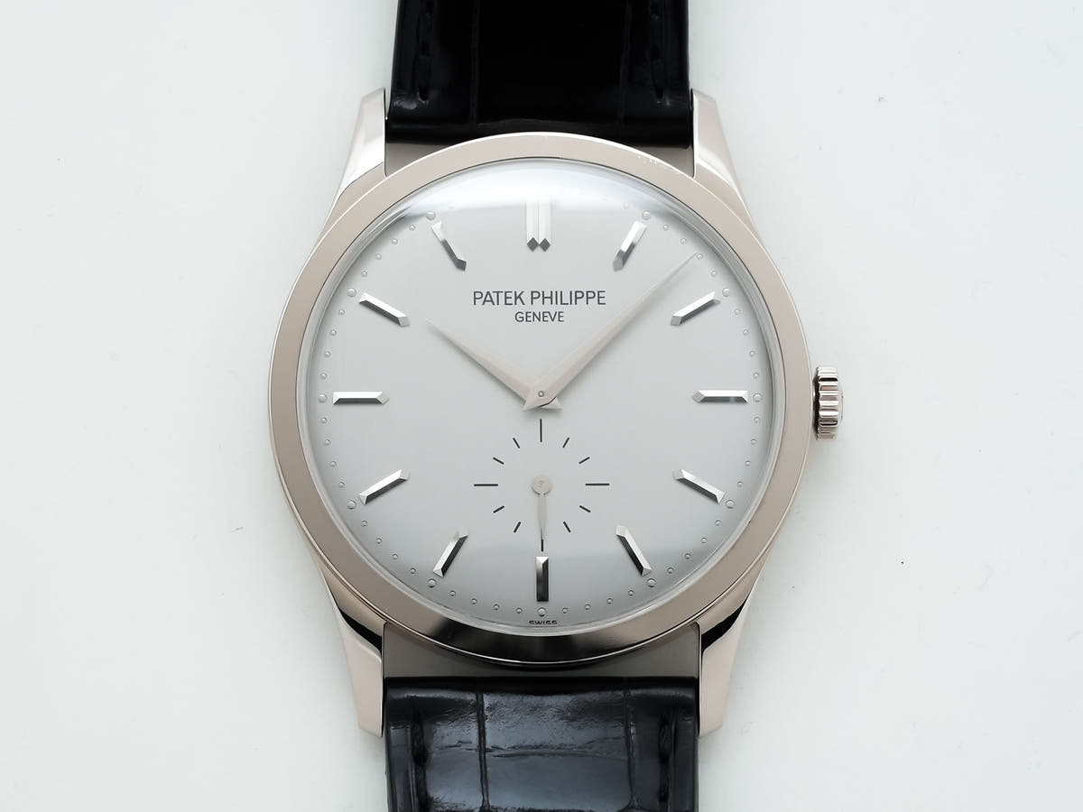 パテックフィリップ カラトラバ Ref.5196G-001 シルバー文字盤 美中古 peajw9gf