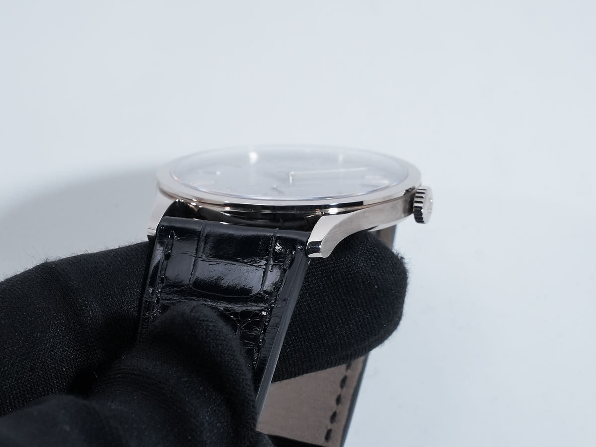 パテックフィリップ カラトラバ Ref.5196G-001 シルバー文字盤 美中古 peajw9gf