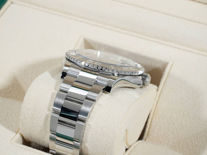 Rolex Yacht-Master 40 Ref. 126622 Stainless Steel/Platinum Slate Dial