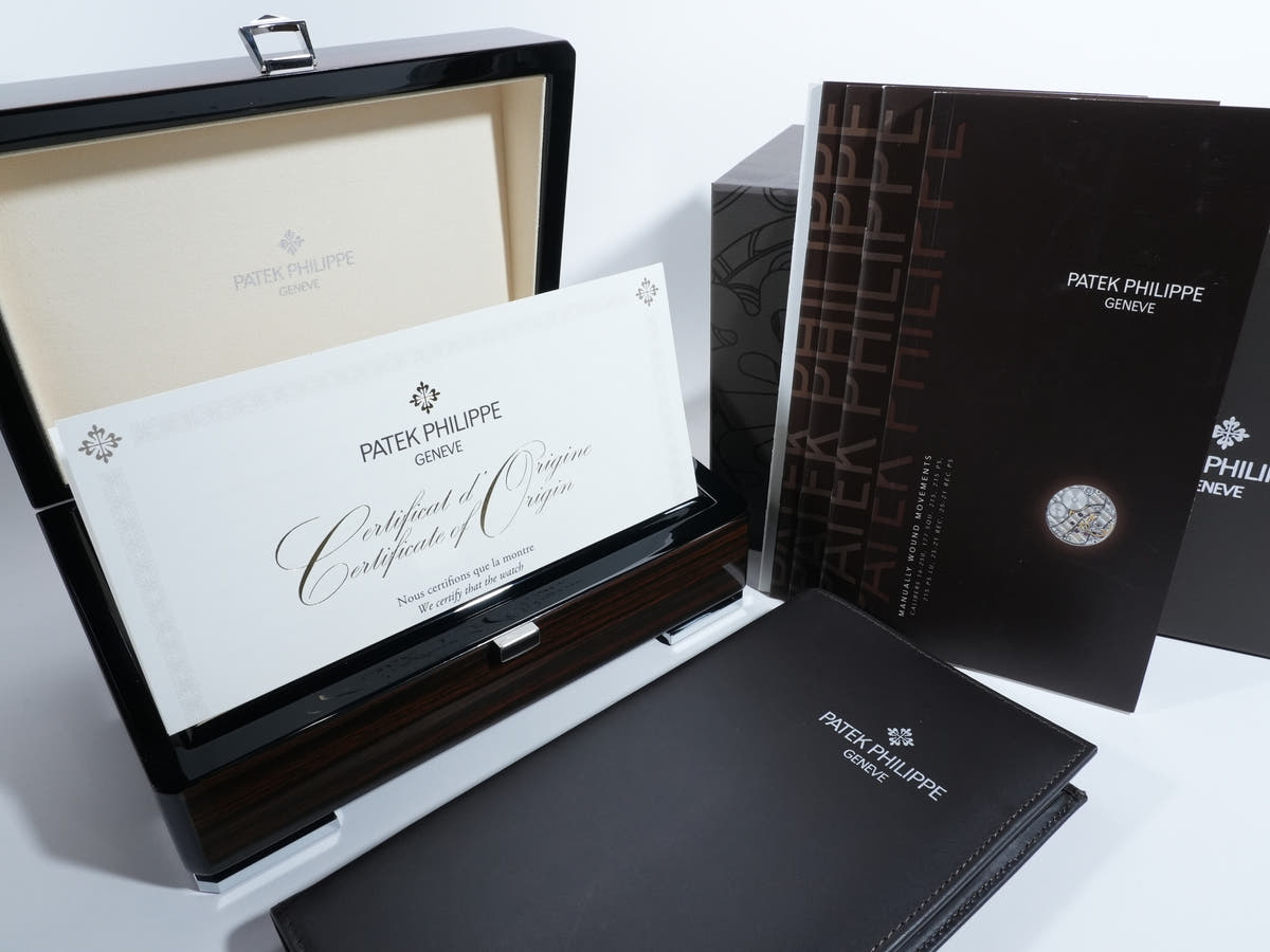 パテックフィリップ カラトラバ Ref.5196P-001 PT シルバー文字盤 中古 n72geryc