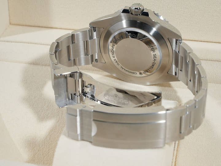 Rolex Sea-Dweller Ref. 126600 Stainless Steel Black Dial