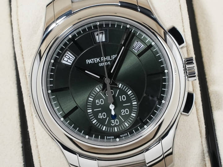 パテックフィリップ アニュアルカレンダー クロノグラフ Ref.5905/1A-001 ステンレススチール オリーブグリーン ソレイユ文字盤