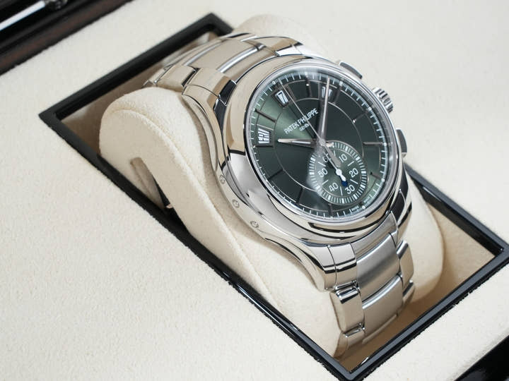 パテックフィリップ アニュアルカレンダー クロノグラフ Ref.5905/1A-001 ステンレススチール オリーブグリーン ソレイユ文字盤