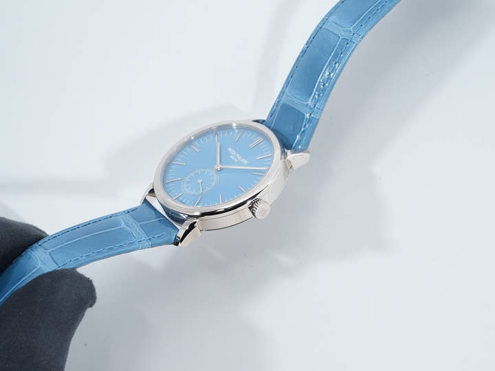 パテックフィリップ カラトラバ グランド エキシビジョン 東京2023 Ref.6127G-010/7127G-010 ホワイトゴールド ラックライトブルー(スカイブルー) ライラックトーン(パープル)文字盤