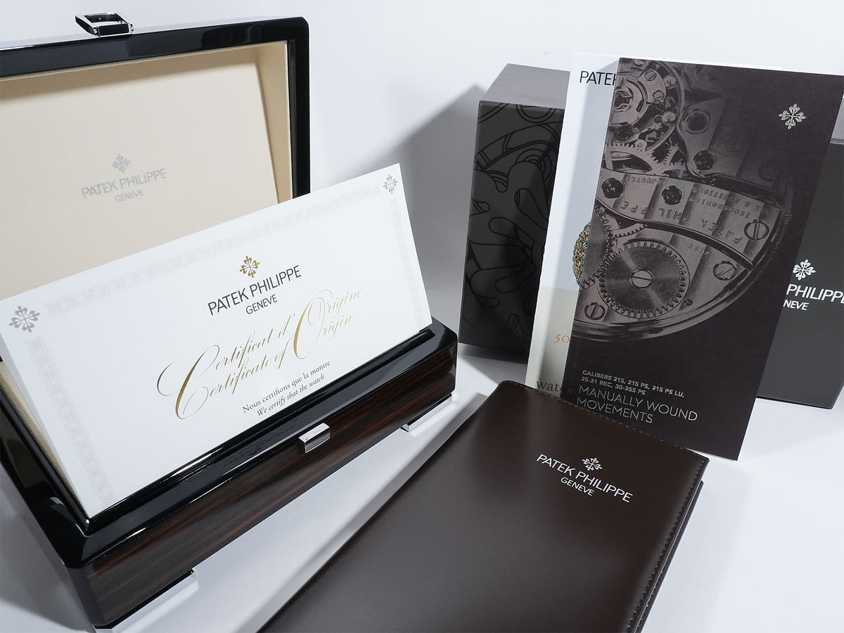 Patek Philippe Calatrava Ref.5196J-001 18KYG Silver Dial Good Condition Pre-Owned 42m6fgzg