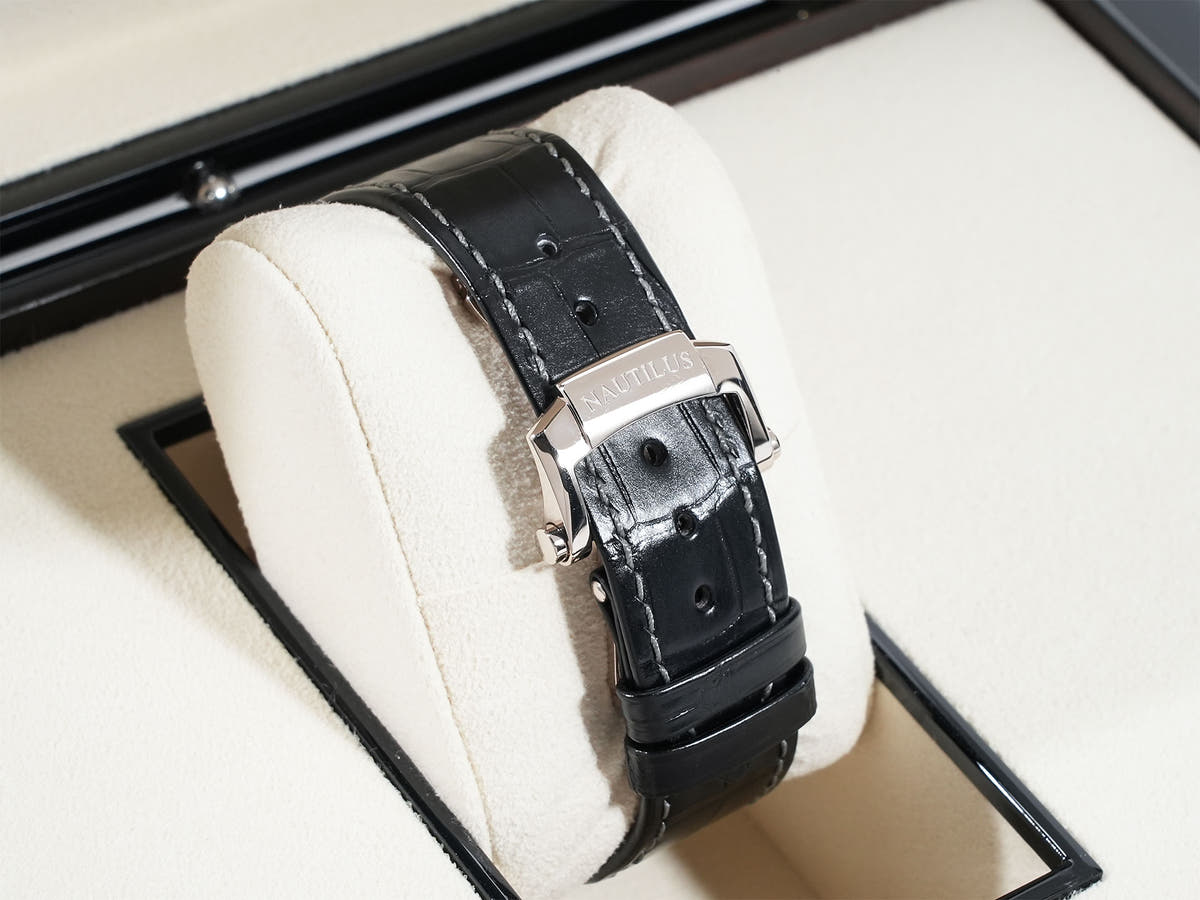 パテックフィリップ ノーチラス プチコンプリケーション Ref.5712G-001 スレート文字盤 中古 iw38t677