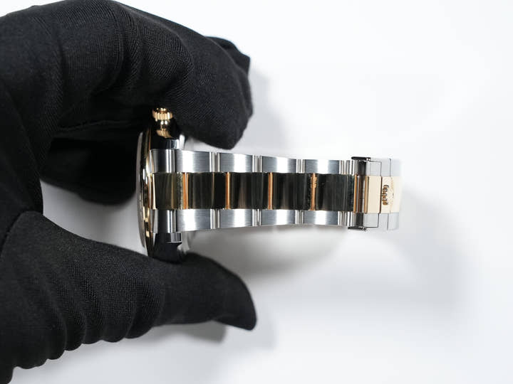 ロレックス デイトナ Ref.126503G ステンレススチール/イエローゴールド ブラックxゴールデンx8Pダイヤ文字盤