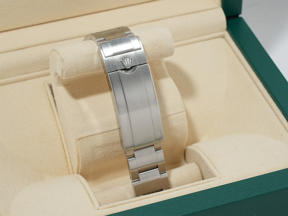 ロレックス シードゥエラー 4000 Ref.116600 ブラック文字盤 中古 bcoaisvh