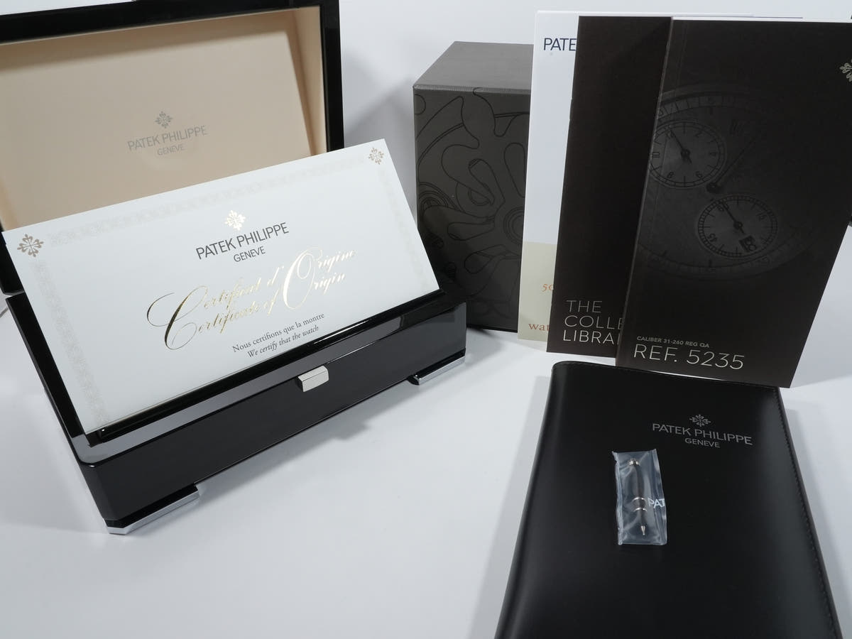 パテックフィリップ アニュアルカレンダー レギュレーター Ref.5235G-001 シルバー文字盤 未使用 q7bbxywx