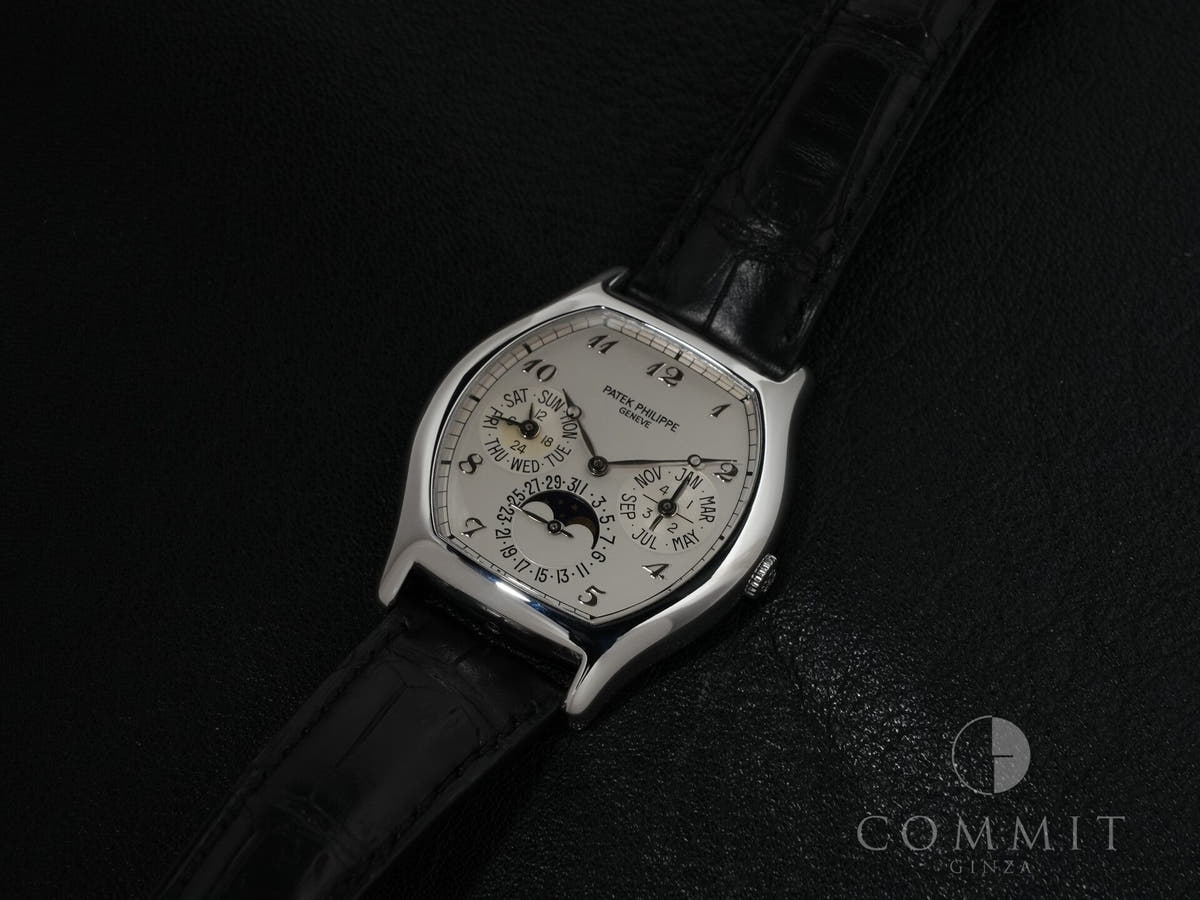 Patek Philippe Perpetual Calendar Ref.5040P PT Silver Dial Good Condition moba4b4k