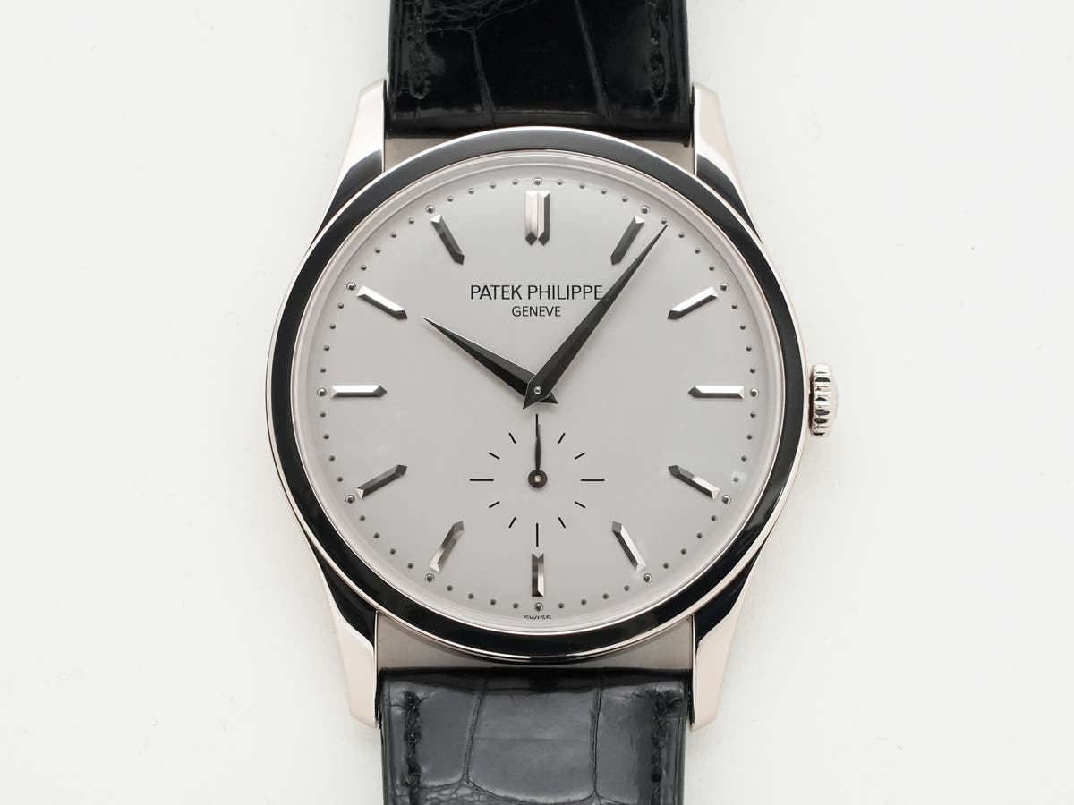 パテックフィリップ カラトラバ Ref.5196G-001 シルバー文字盤 美品 bxcgnrwe