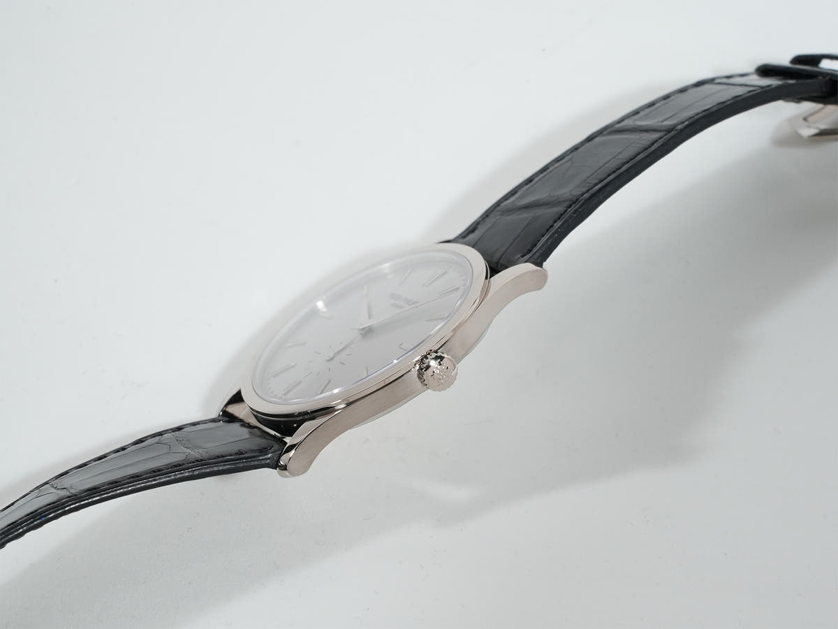 パテックフィリップ カラトラバ Ref.5196G-001 シルバー文字盤 美品 bxcgnrwe