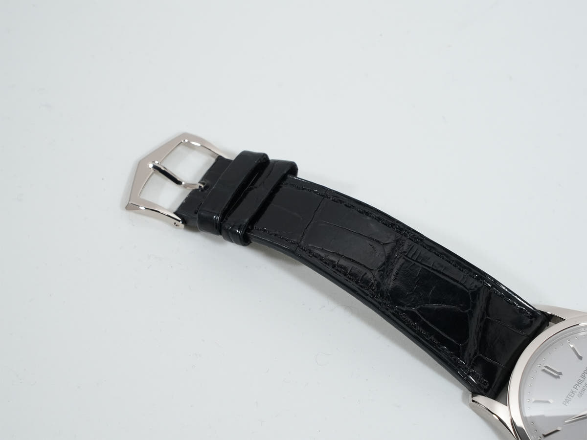 パテックフィリップ カラトラバ Ref.5196G-001 シルバー文字盤 美品 bxcgnrwe