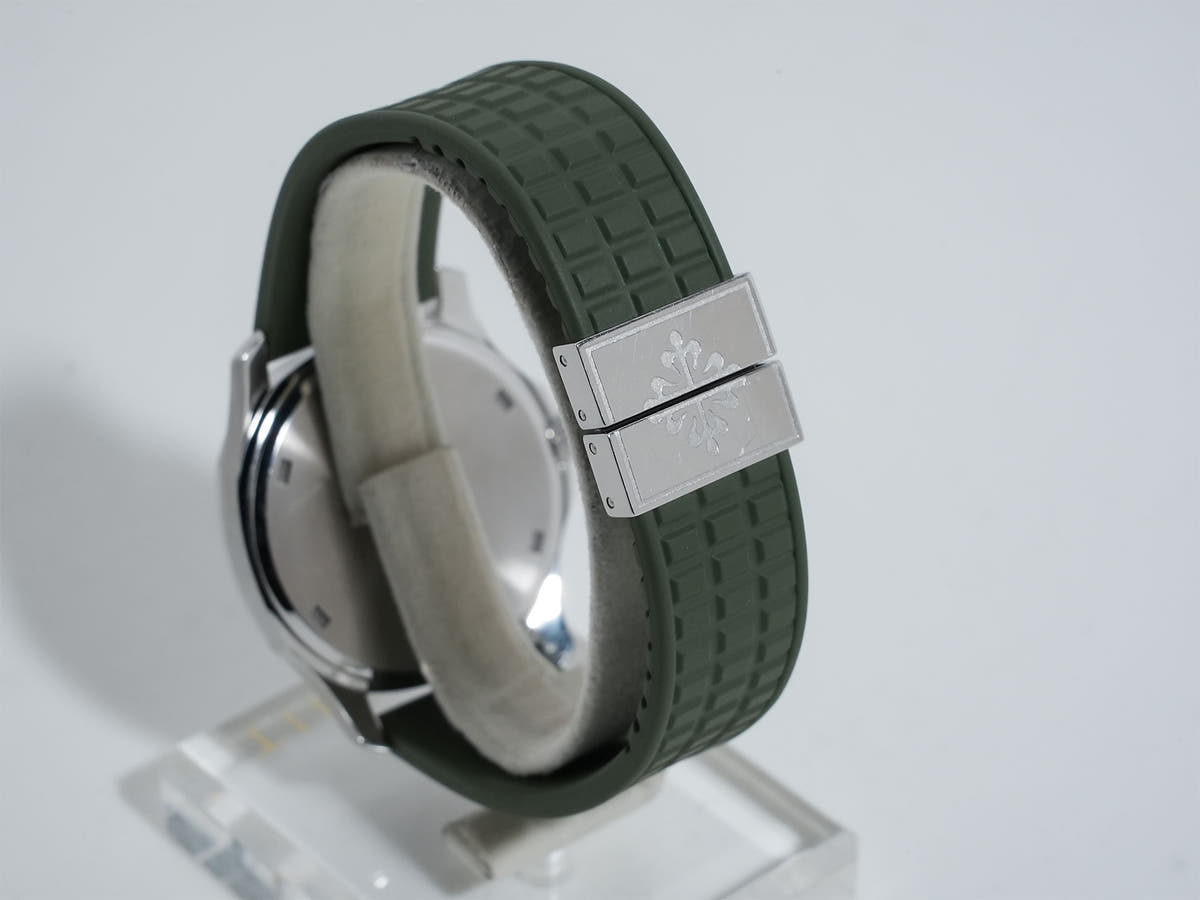 パテックフィリップ アクアノート ミディアム Ref.5060A-001 ブラック文字盤 中古 y6moqrcq