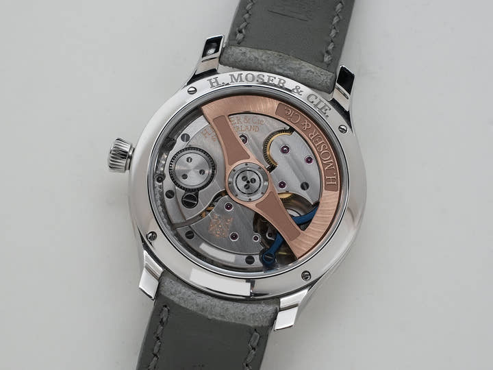 H.モーザー エンデバー センターセコンド コンセプト ライムグリーン Ref.1200-1233 ライムグリーン フュメ文字盤 美品 azdudt3i