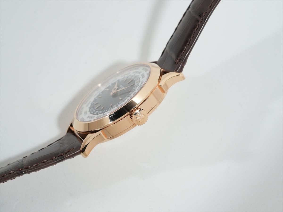 パテックフィリップ コンプリケーション ワールドタイム Ref.5230R-012 シルバー文字盤 中古 dnr5snd8