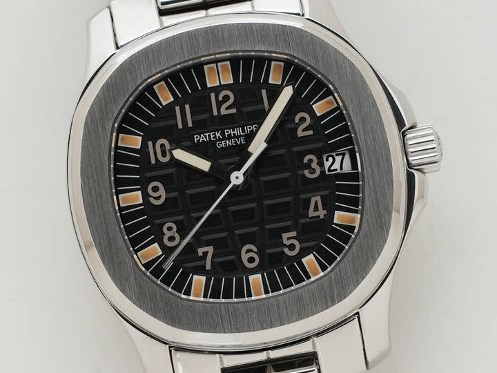 パテックフィリップ アクアノート ミディアム Ref.5066/1A-001 ステンレススチール ブラック文字盤