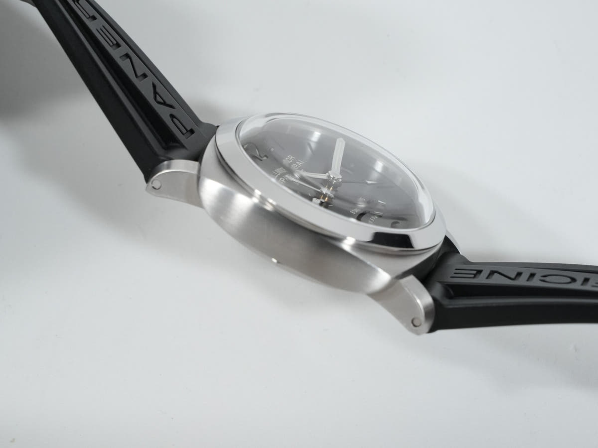 パネライ ルミノール 1950 8DAYS GMT Ref.PAM00233 ブラック文字盤 中古 e85ck5j9