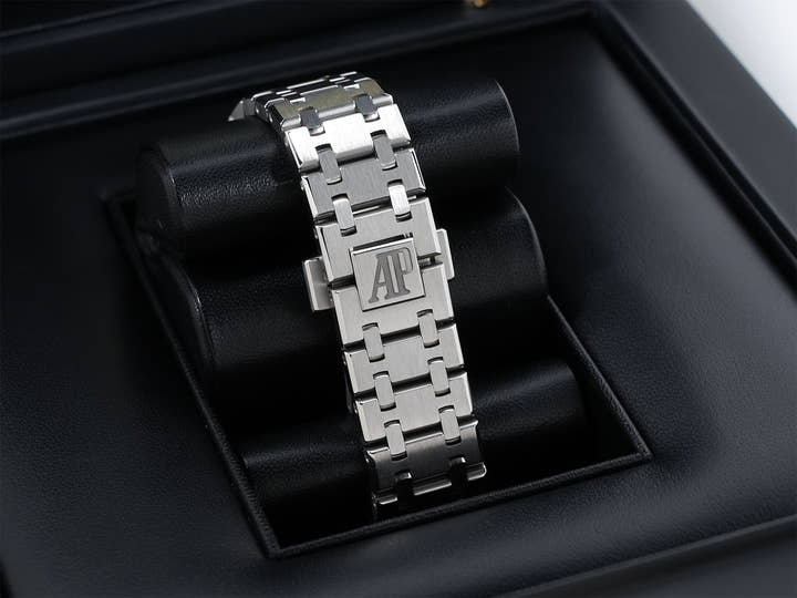 オーデマピゲ ロイヤルオーク Ref.15450ST.OO.1256ST.01 ステンレススチール シルバー文字盤