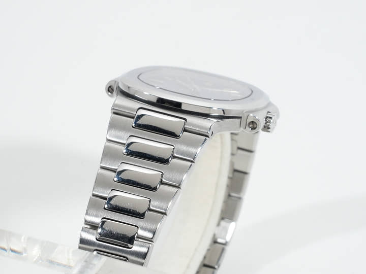 パテックフィリップ ノーチラス Ref.3800/001 ステンレススチール ブルー文字盤