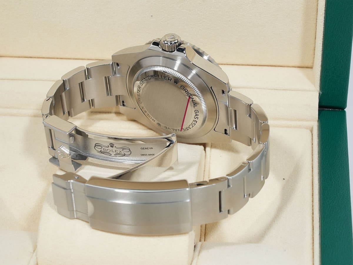 ロレックス シードゥエラー 4000 Ref.116600 ブラック文字盤 美中古 jcmdfsay