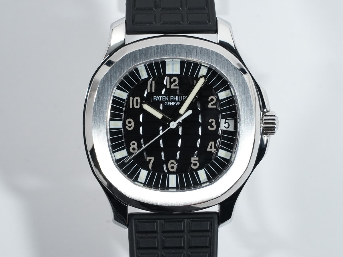 パテックフィリップ アクアノート ラージ Ref.5065A-001 ブラック文字盤 中古 wzgtisev