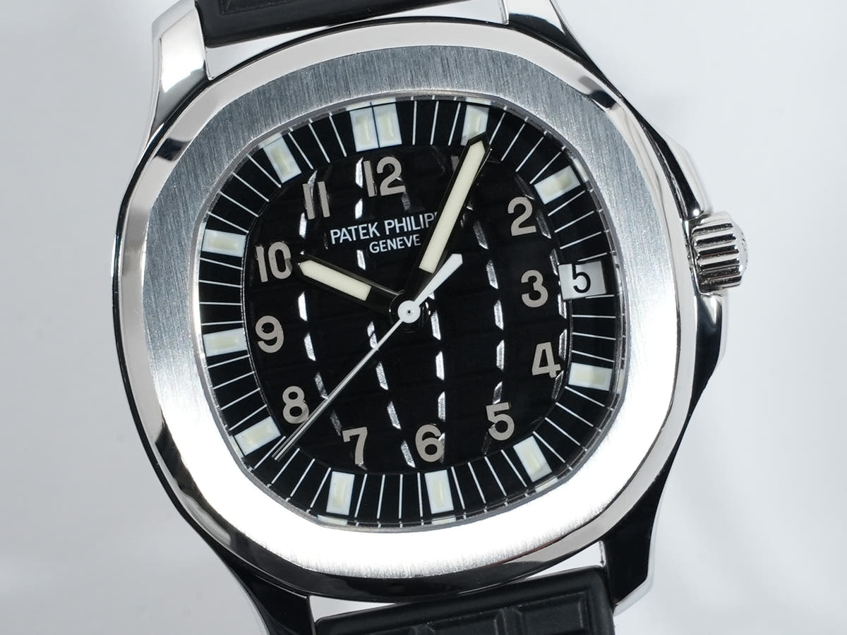 パテックフィリップ アクアノート ラージ Ref.5065A-001 ブラック文字盤 中古 wzgtisev