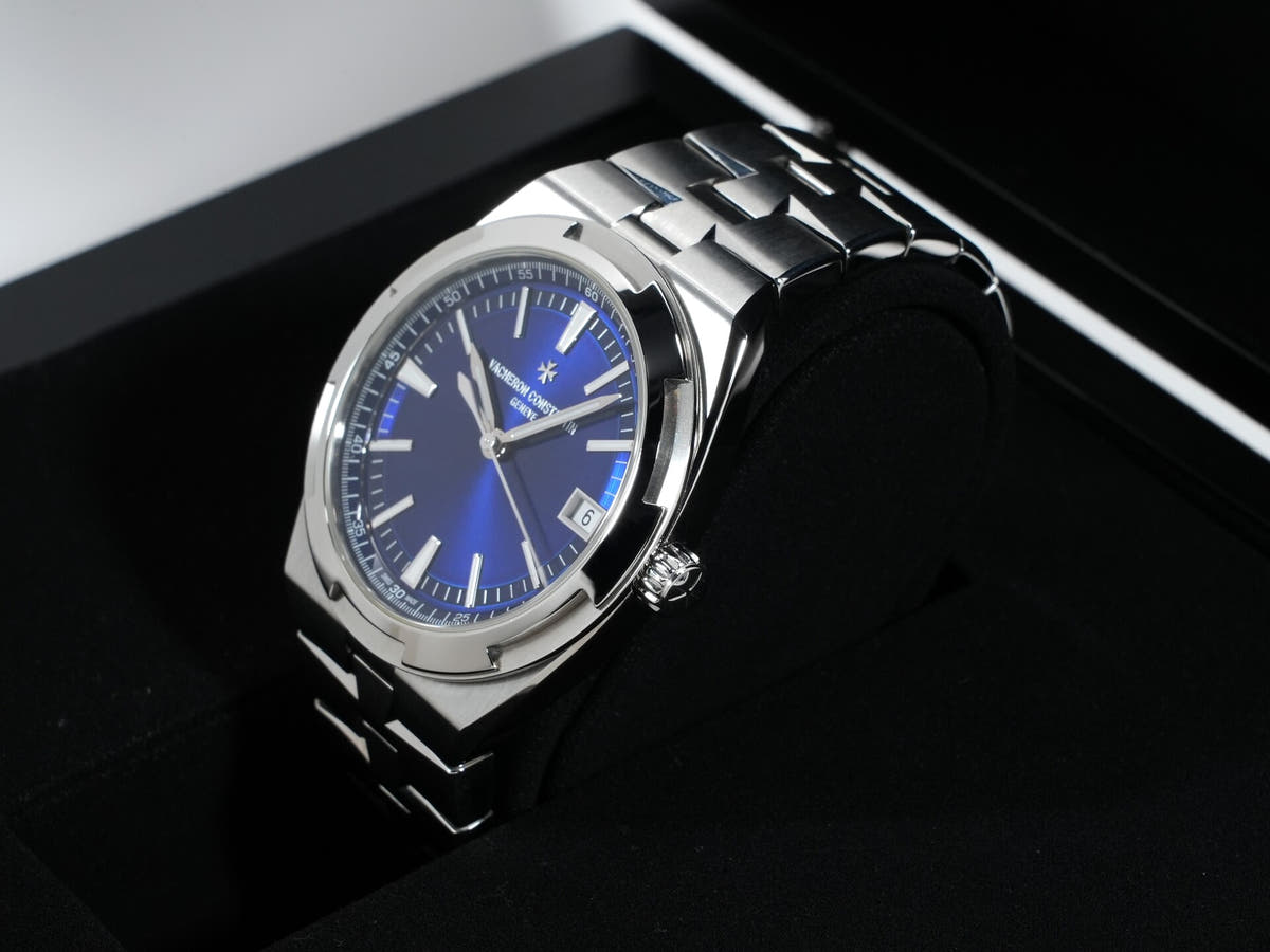 Vacheron Constantin Overseas Automatic Ref.4520V/210A-B128 Blue Dial Used ananee2u