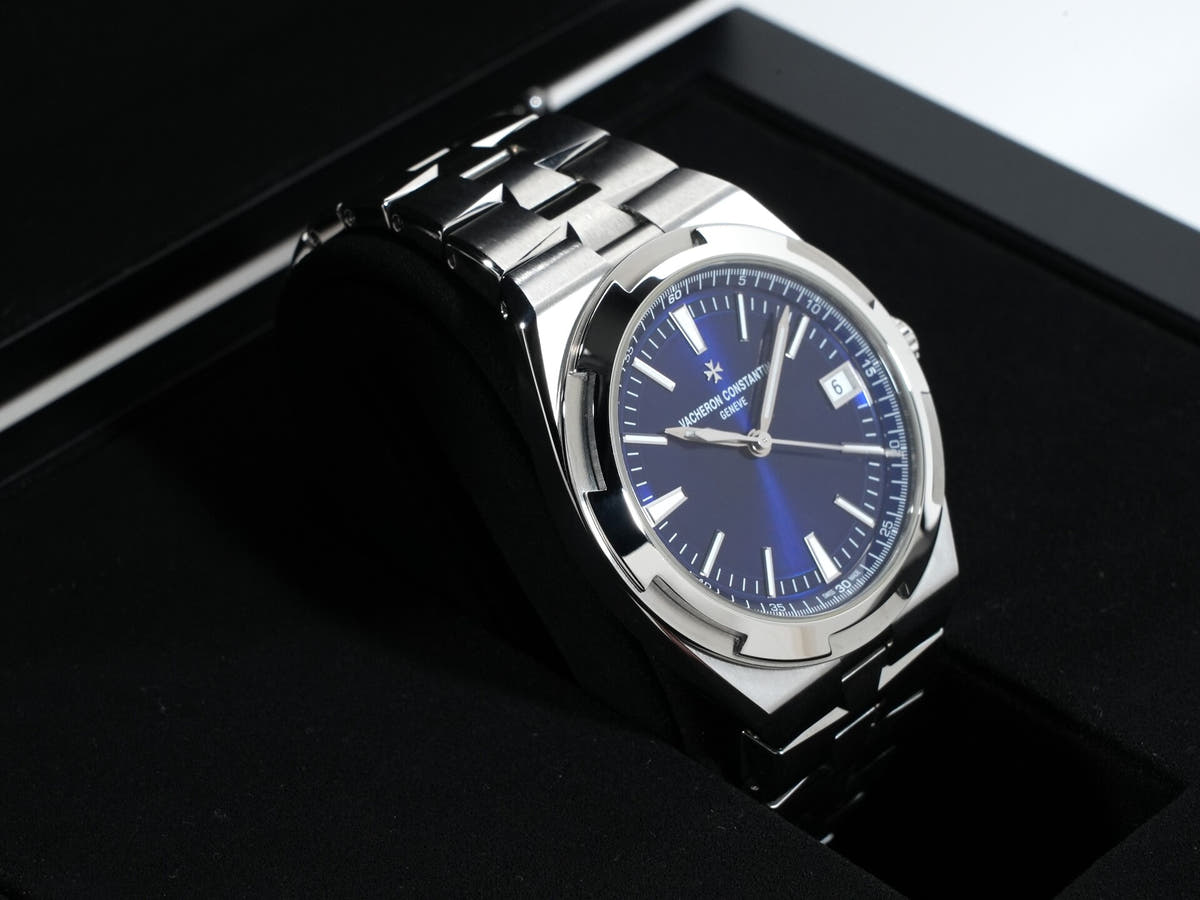 Vacheron Constantin Overseas Automatic Ref.4520V/210A-B128 Blue Dial Used ananee2u