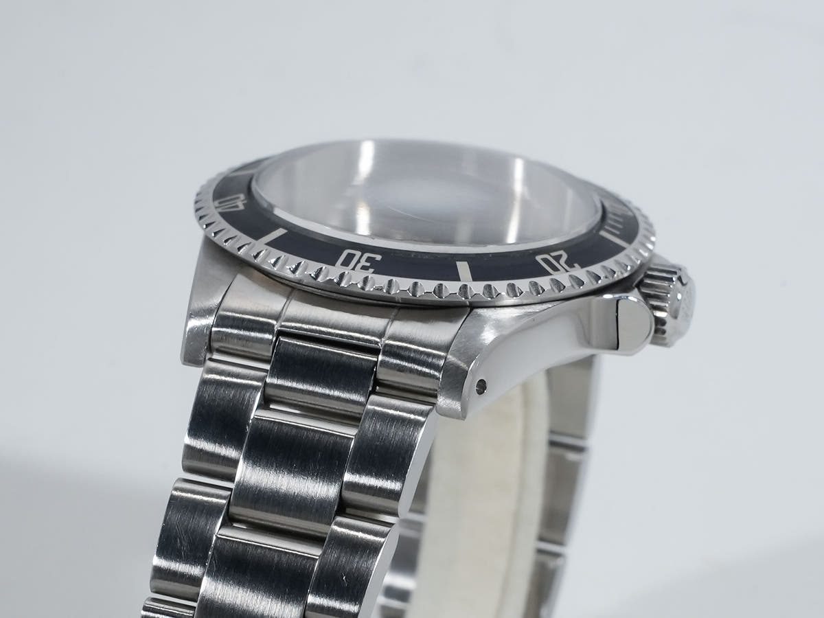 ロレックス サブマリーナー Ref.5513 ブラック文字盤 中古 9z4z9d8n