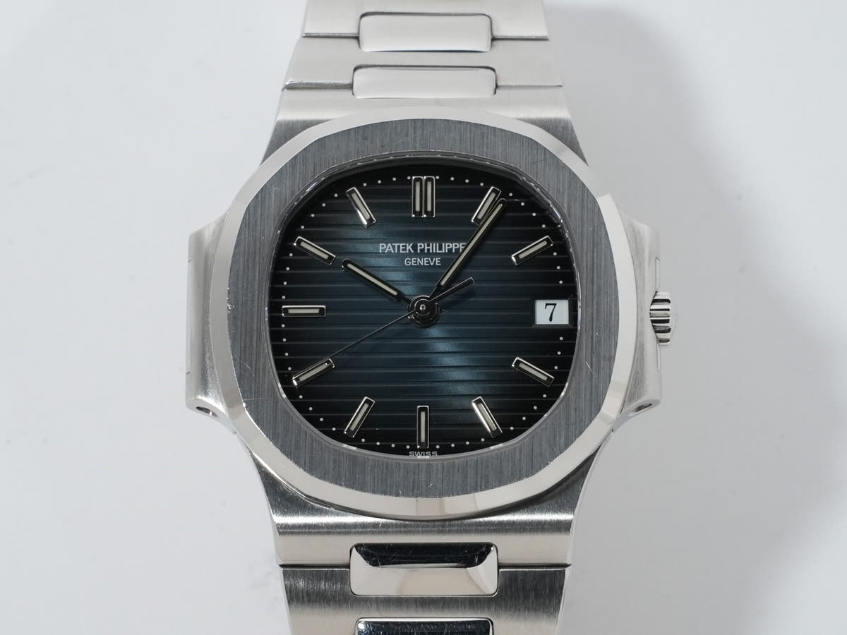 パテックフィリップ ノーチラス Ref.3800/1A-010 ブルー文字盤 中古 wnyn78e3