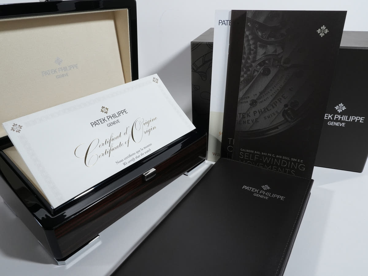 パテックフィリップ アクアノート エクストララージ Ref.5167/1A-001 ブラック文字盤 中古 bwgp2wkr