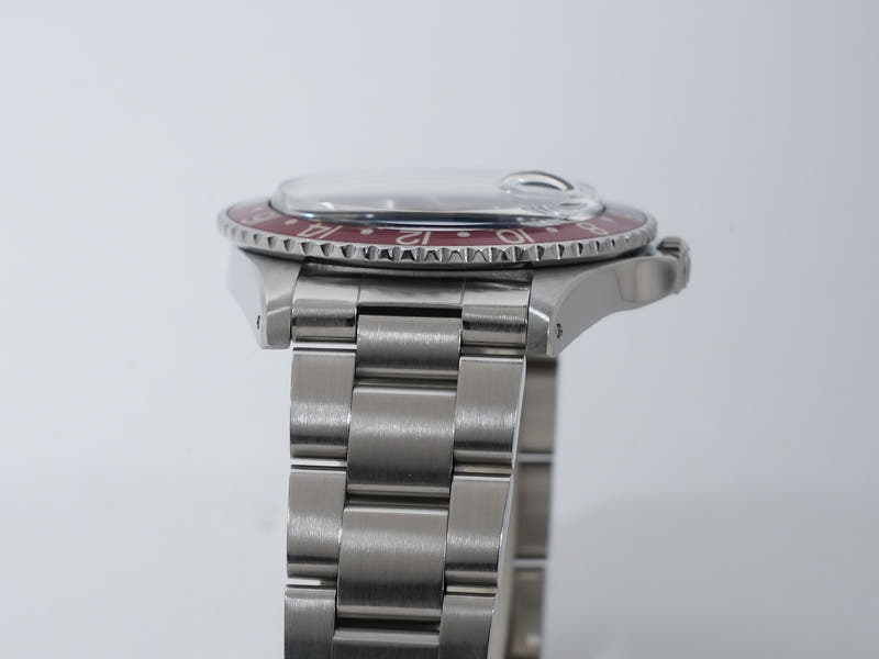 ロレックス GMTマスター Ref.1675 ブラック文字盤 中古 nyhzf625
