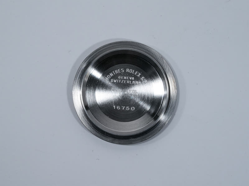 ロレックス GMTマスター Ref.1675 ブラック文字盤 中古 nyhzf625