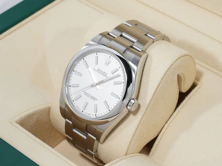 Rolex Oyster Perpetual 39 Ref. 114300 Stainless Steel White Dial