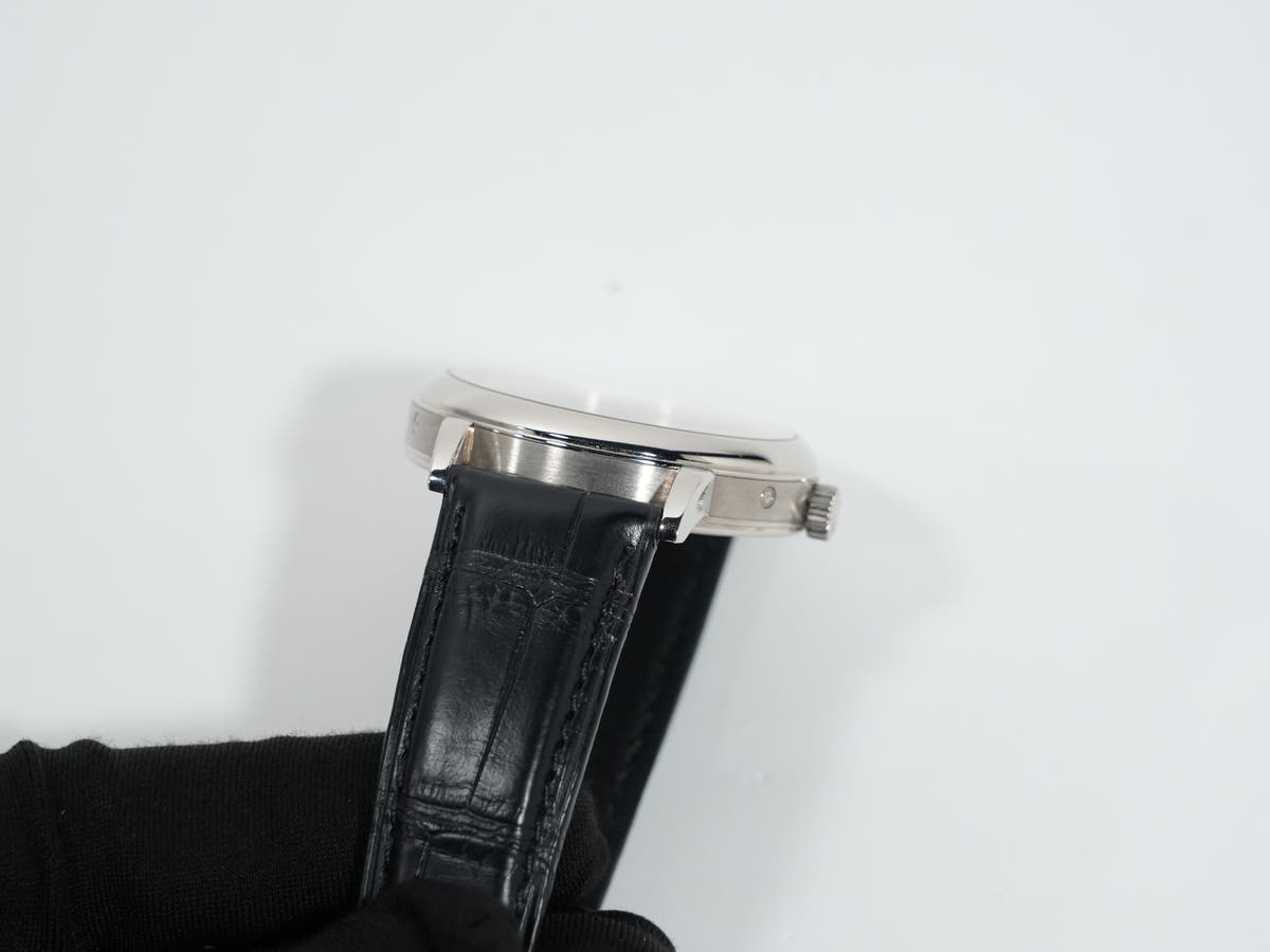 A.ランゲ＆ゾーネ 1815 アニュアルカレンダー Ref.238.026 18KWG シルバー文字盤 中古 xrsqtr9u