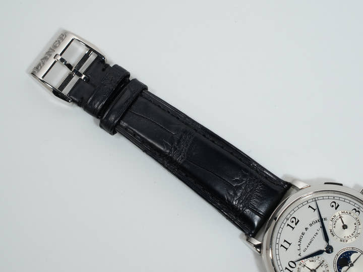A. Lange &amp; Söhne 1815 Annual Calendar Ref.238.026 18KWG Silver Dial Used xrsqtr9u