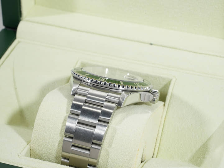 ロレックス サブマリーナー デイト Ref.16610LV ステンレススチール ブラック文字盤 美中古 bdxpngms