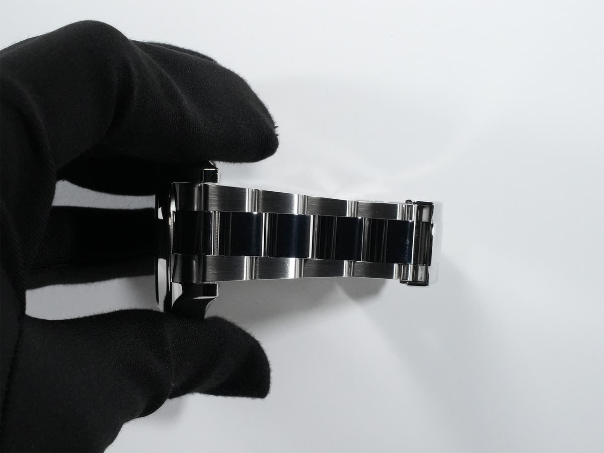 ロレックス ミルガウス Ref.116400GV ブラック文字盤 中古 9jkj97iy