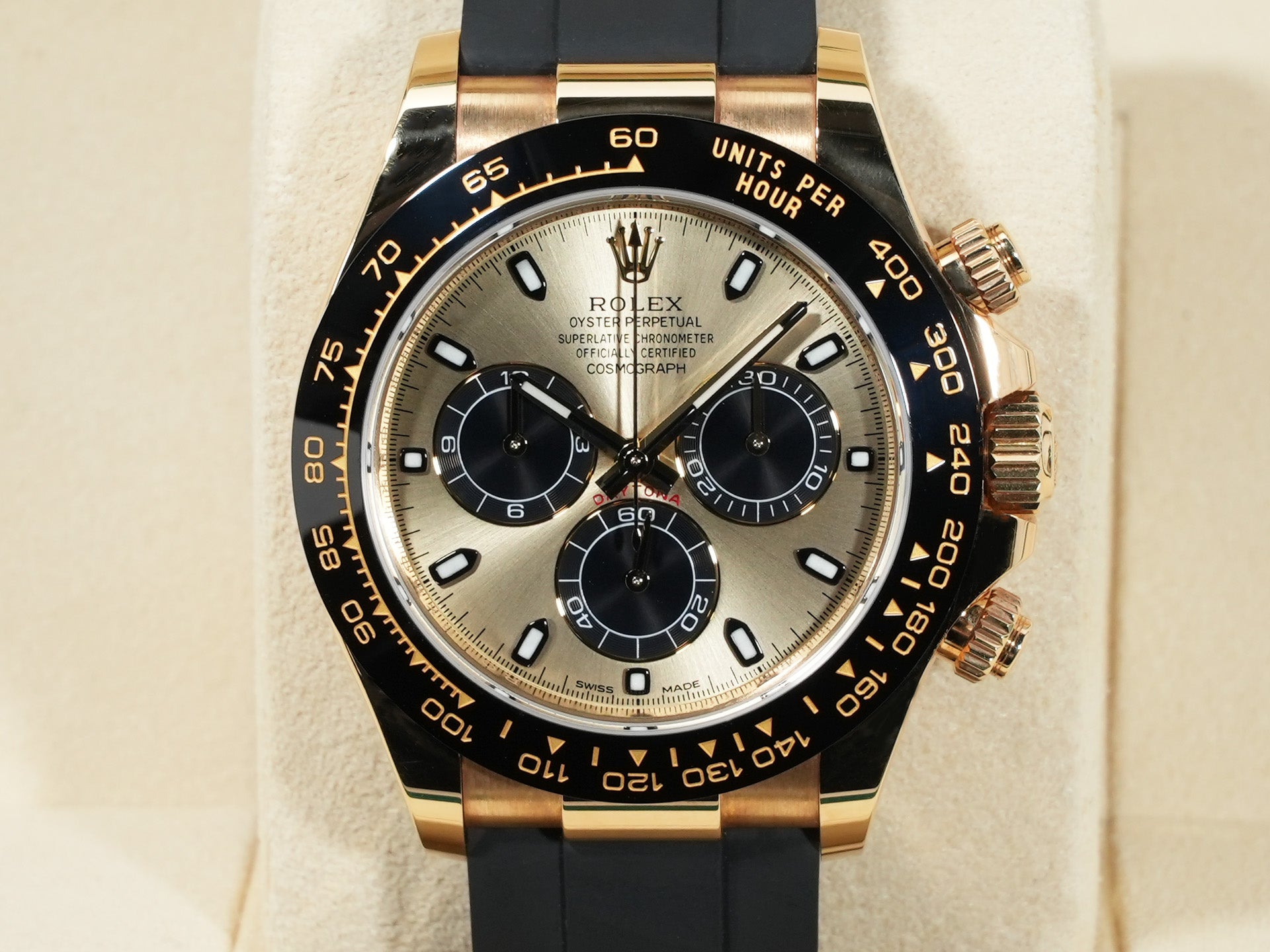 中古)ROLEX ロレックス デイトナ 116523 ブラック/シャンパン ランダムシリアル（商品ID：3717009269808）詳細ページ |  腕時計のGMT｜中古ブランド時計の販売買取も。ロレックス買取強化中