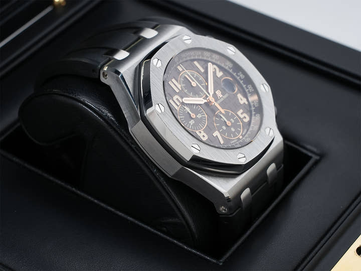 オーデマピゲ ロイヤルオーク オフショア クロノグラフ Ref.26470ST.OO.A820CR.01 ステンレススチール ブラウン文字盤