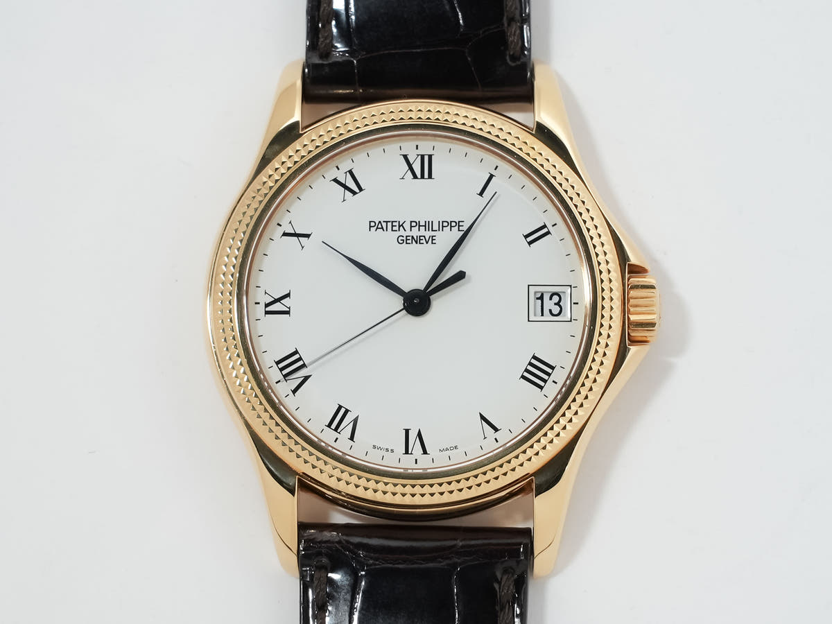パテックフィリップ カラトラバ Ref.5117J-001 ホワイト文字盤 中古 esxeud8q