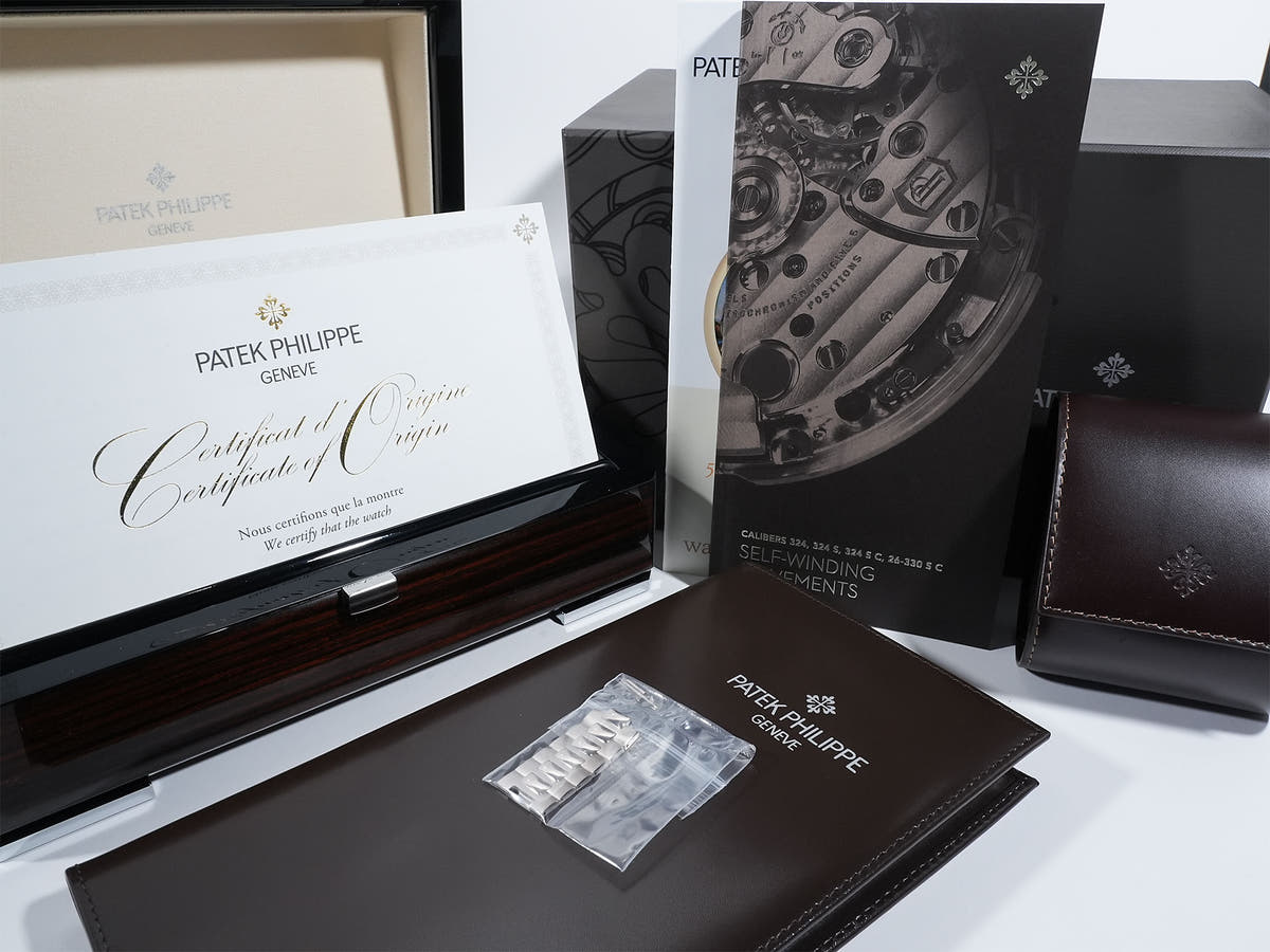 パテックフィリップ ノーチラス Ref.5811/1G-001 ブルー・ソレイユ文字盤 美品 8usbizmo