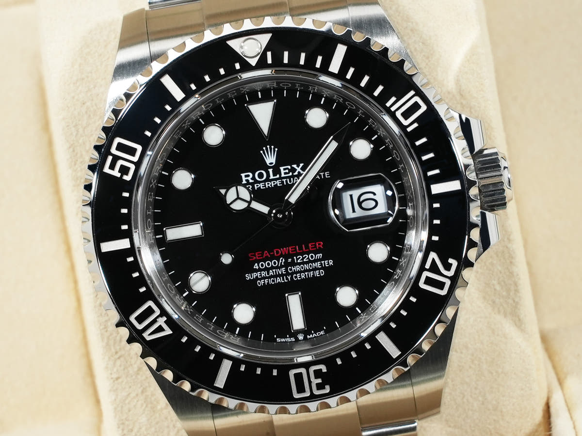 ロレックス シードゥエラー Ref.126600 ブラック文字盤 中古 6uuw8t2r