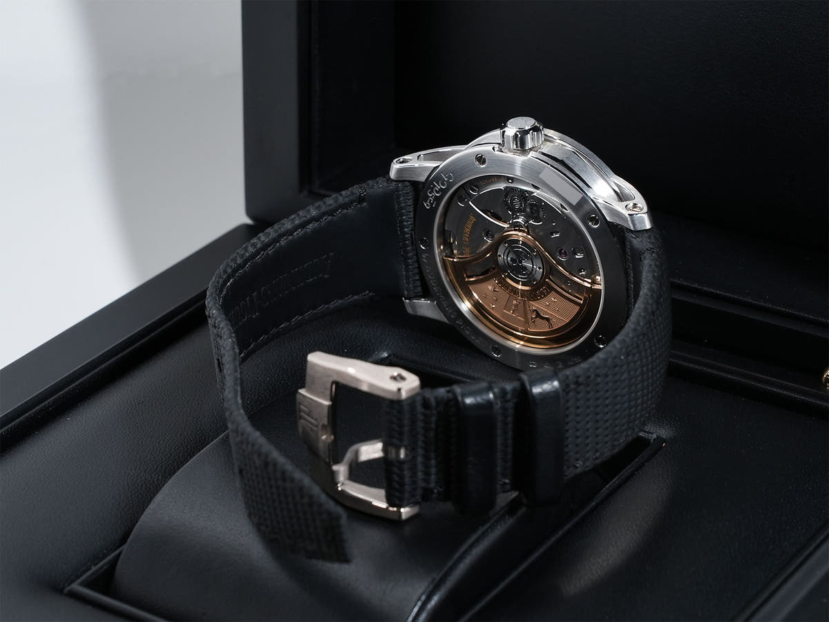 Audemars Piguet CODE 11.59 by Audemars Piguet Ref.15210BC.OO.A321CR.01 18KWG Blue lacquer dial Used mkavio43