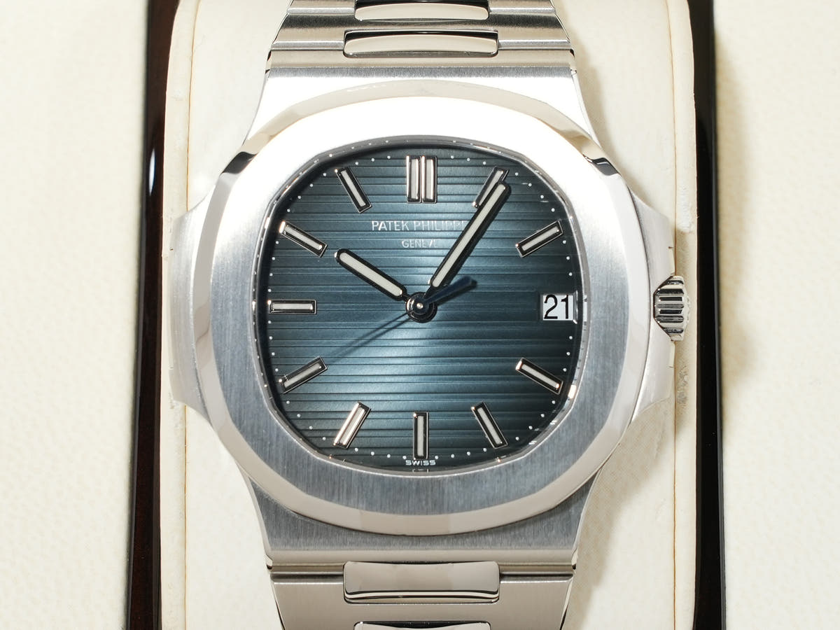 パテックフィリップ ノーチラス Ref.5711/1A-010 SS ブルー文字盤 中古 7x6u33hy