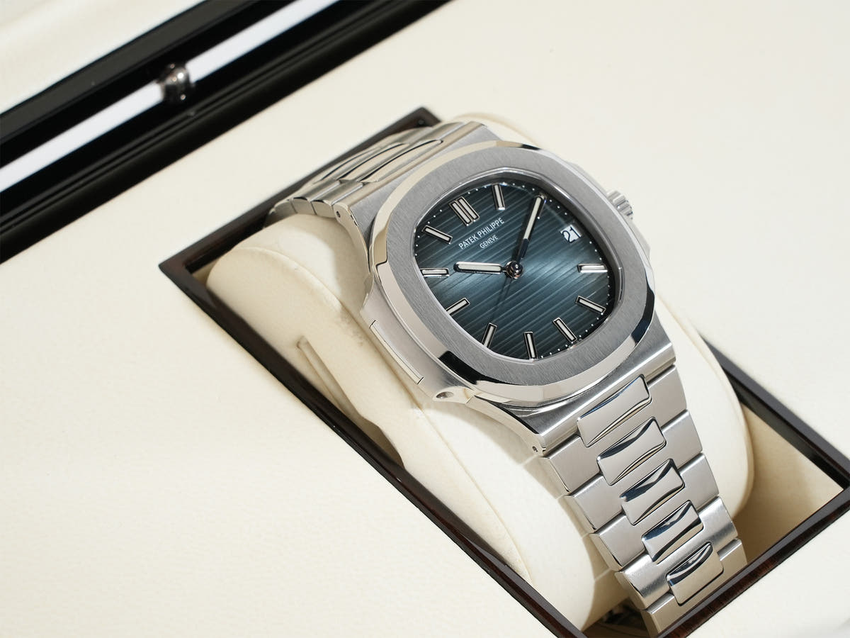 パテックフィリップ ノーチラス Ref.5711/1A-010 SS ブルー文字盤 中古 7x6u33hy